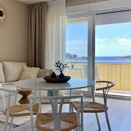 Apartamento Up&above ,new Luxury Apt, Steps From And Old Town *