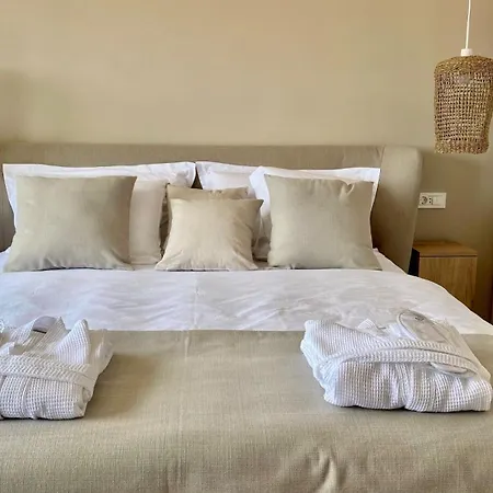 Up&above ,new Luxury Apt, Steps From And Old Town Apartamento *