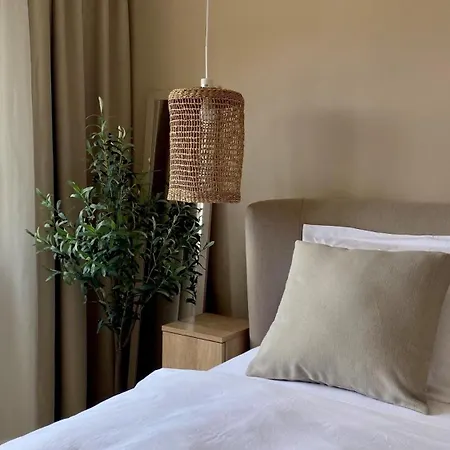 شقة Up&above ,new Luxury Apt, Steps From And Old Town هفار